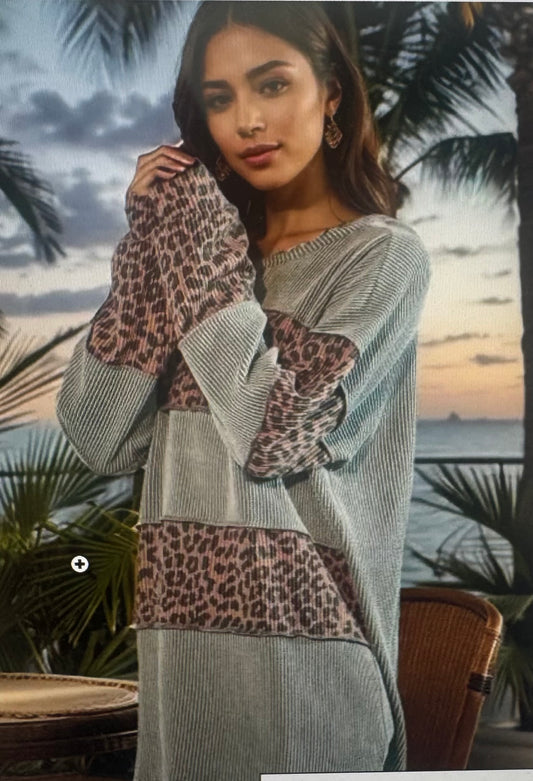 Forrest Leopard Top