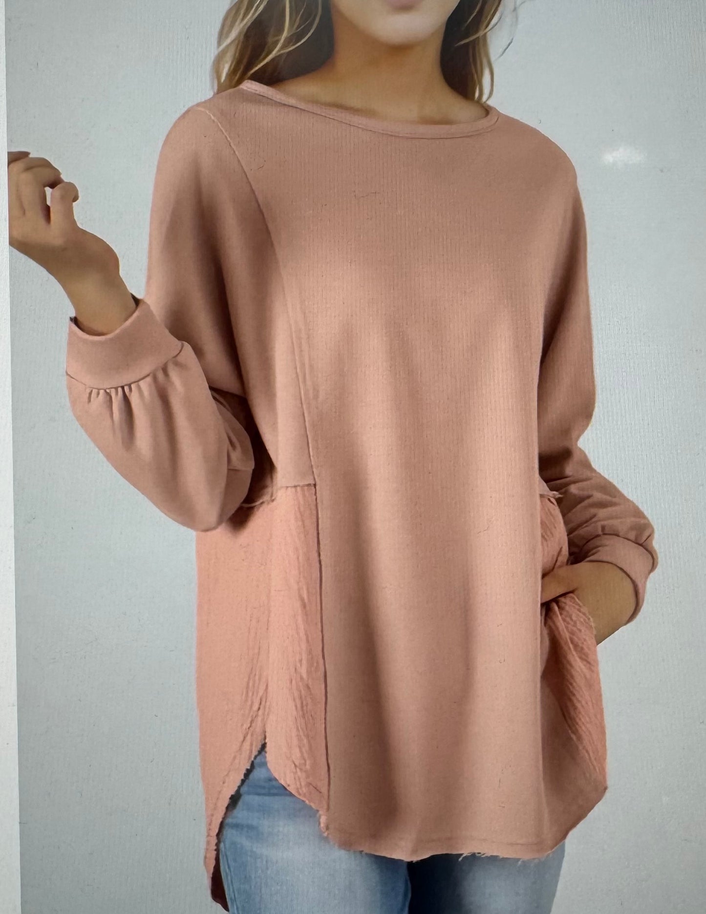 Crinkle Splicing Raw Hem Top