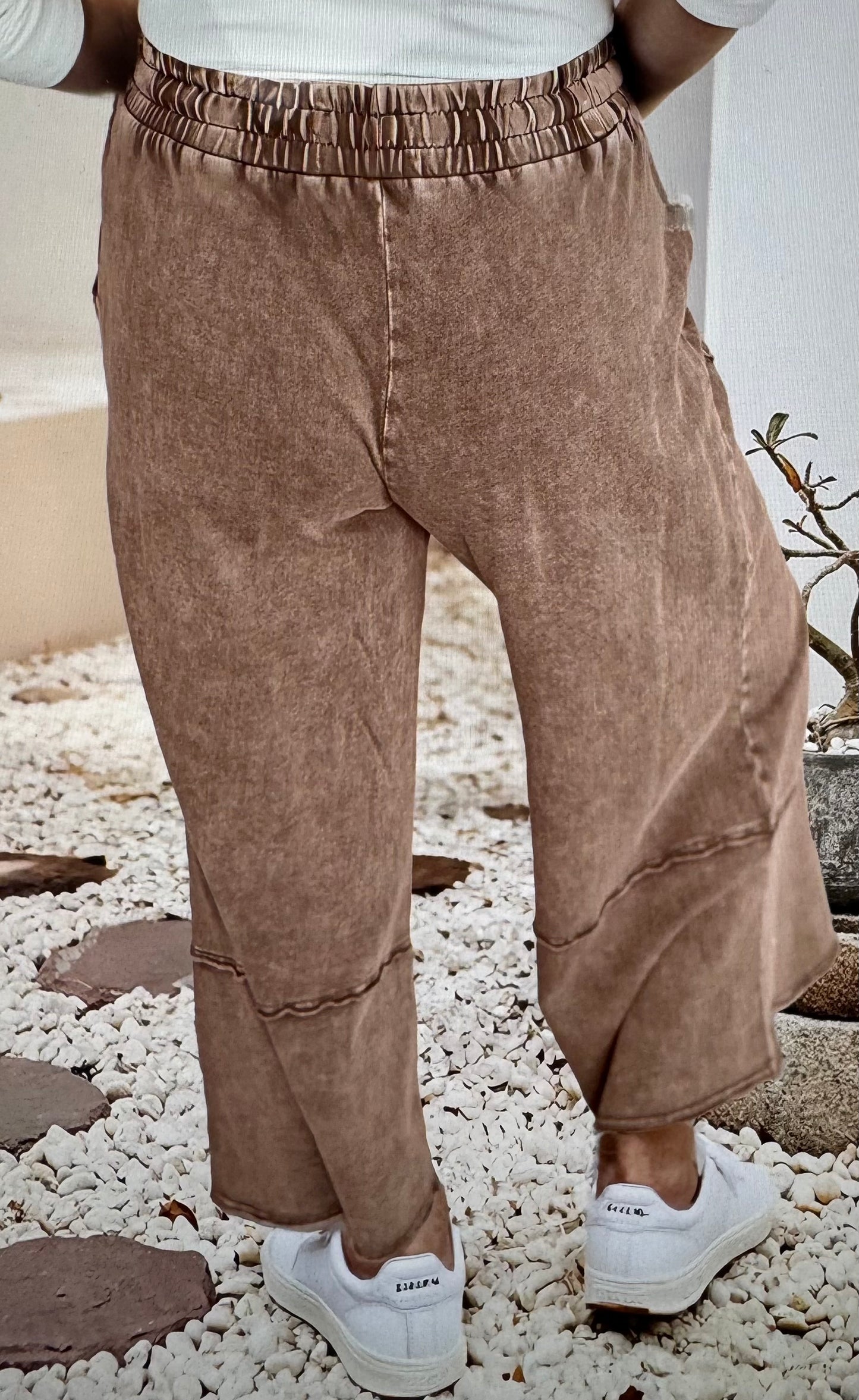 Floral Patch Cropped Pants