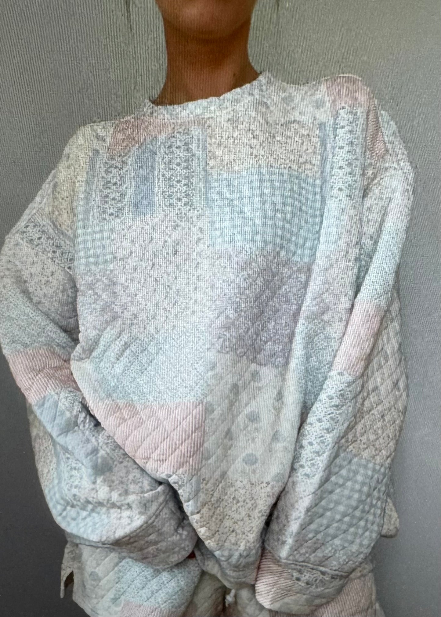 Shades of Blue Quilted sweatshirt