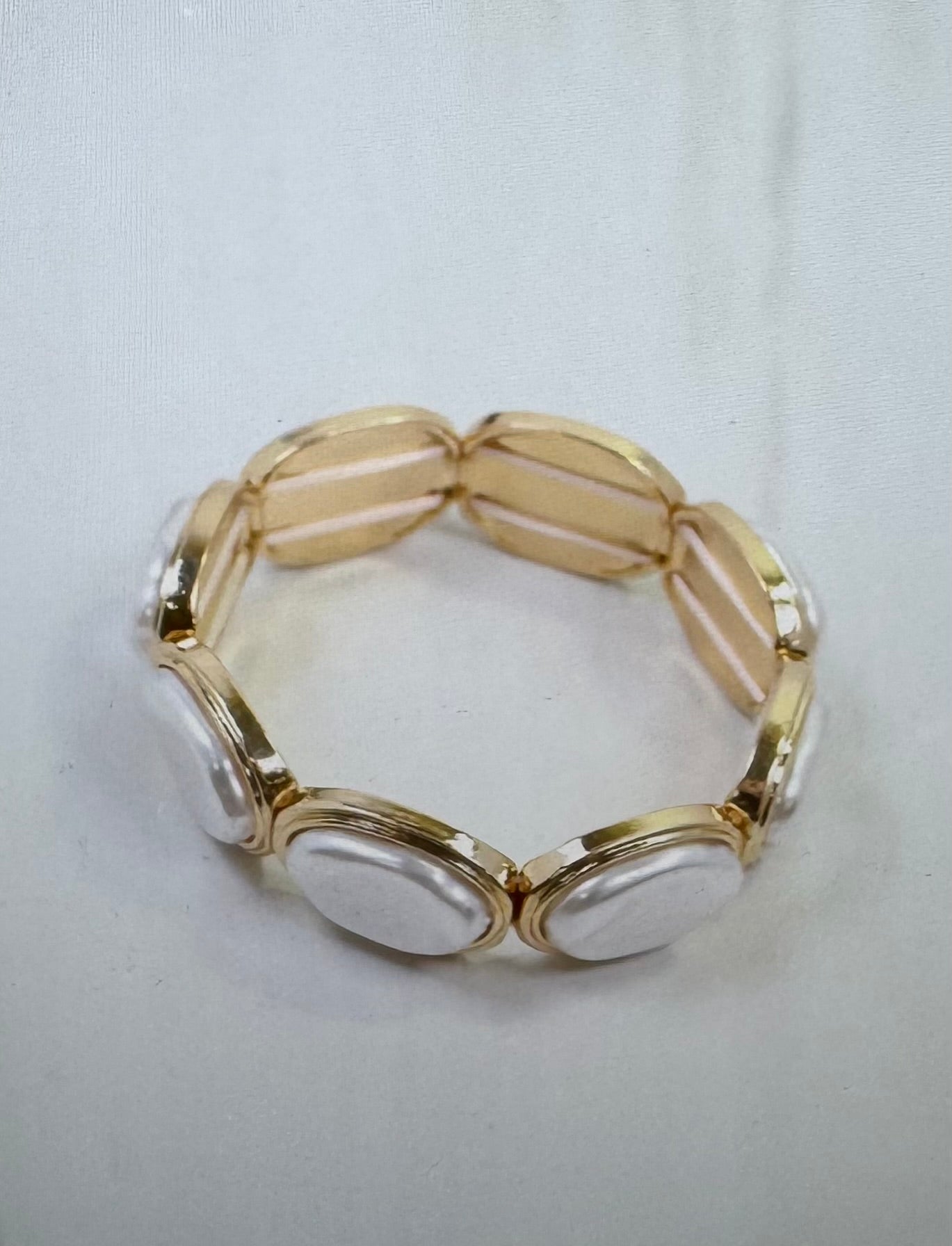 Arlet Oval Pearl Stretch Bracelet