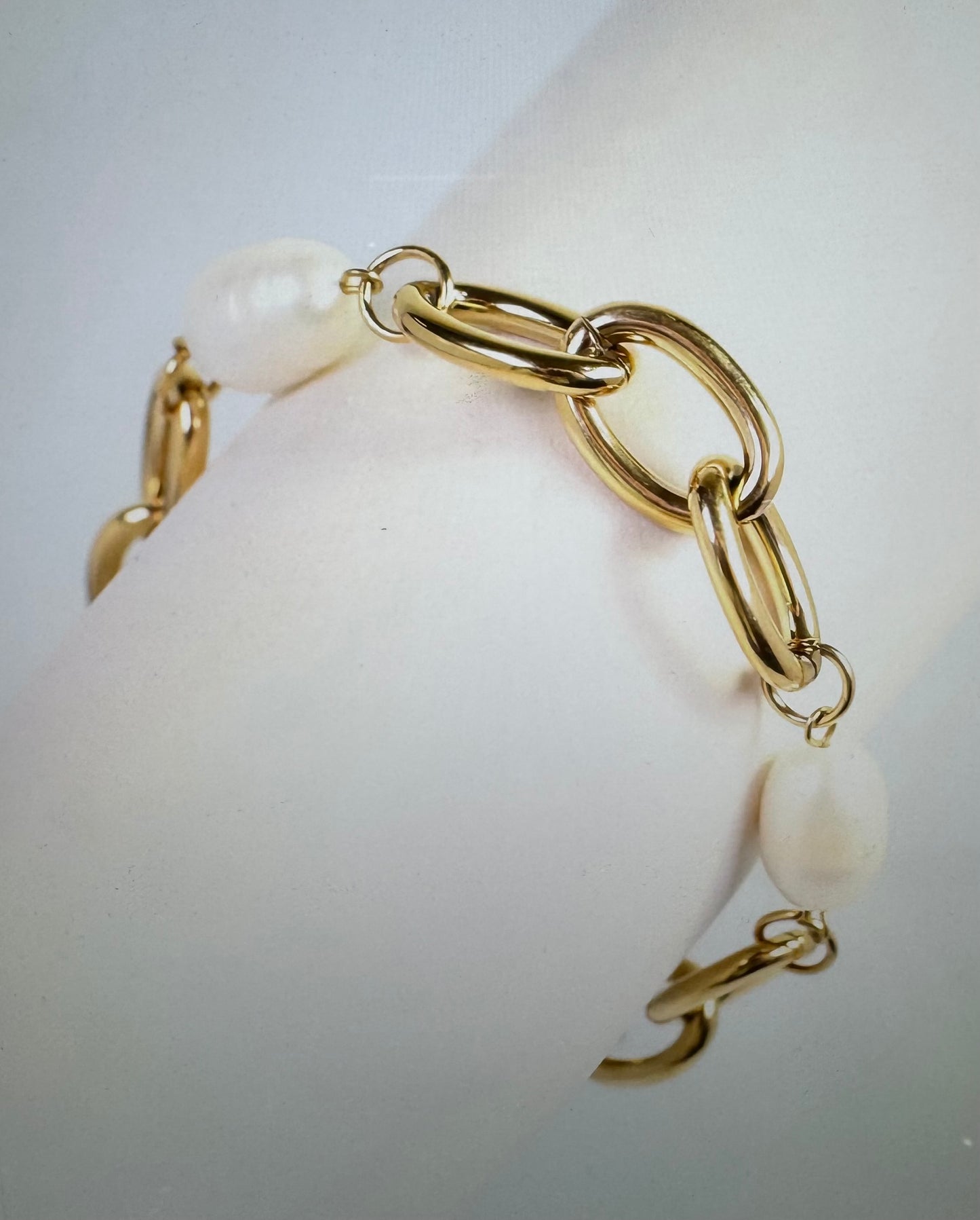 Colleen Pearl Link Bracelet