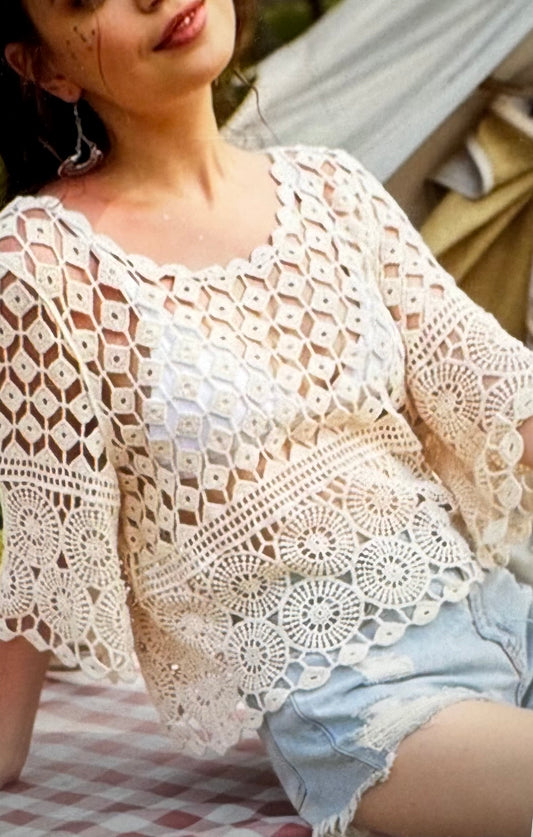Hook Flower Hollowed Out Casual Top