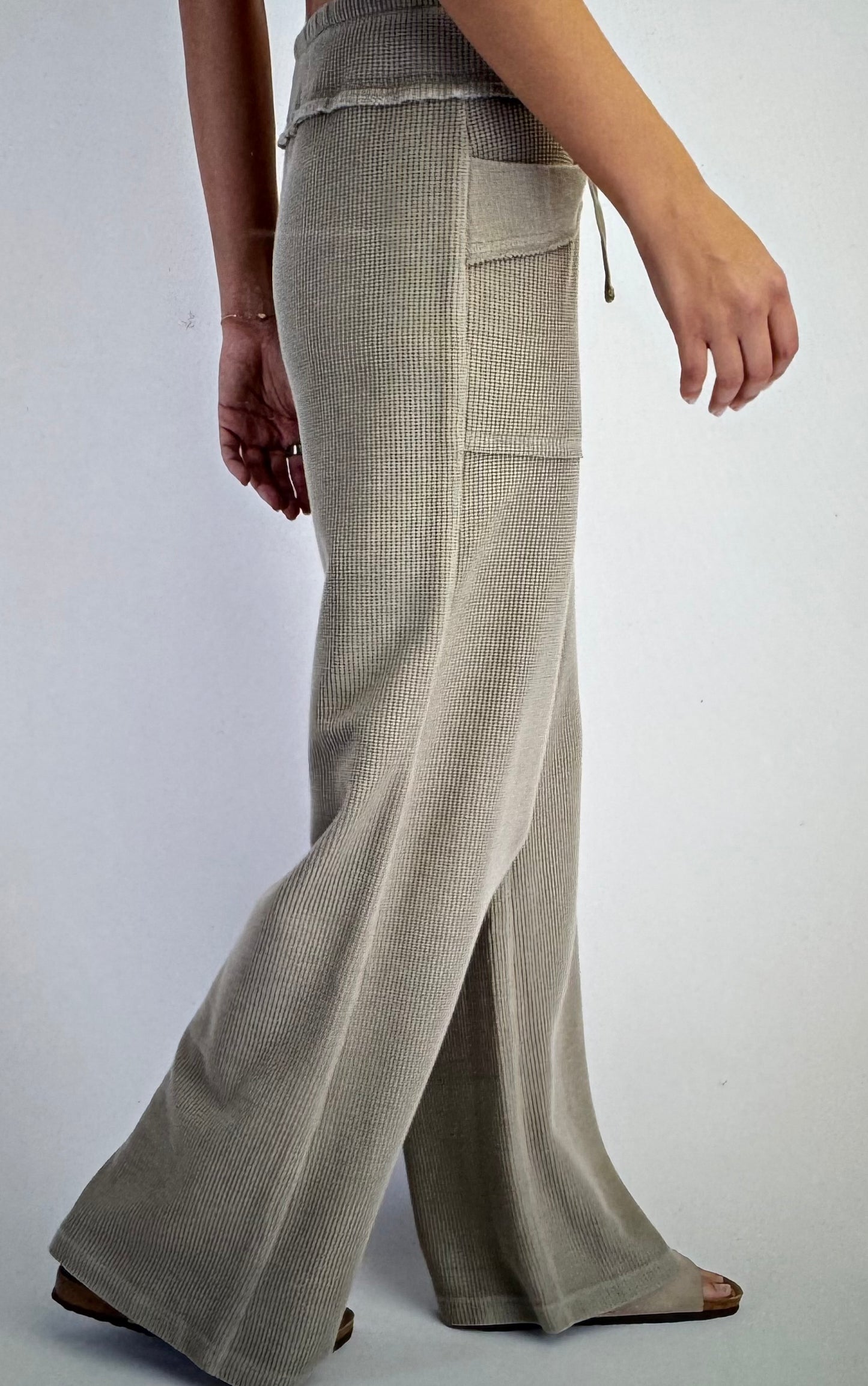 Mineral Washed Honeycomb Wide Leg Pants