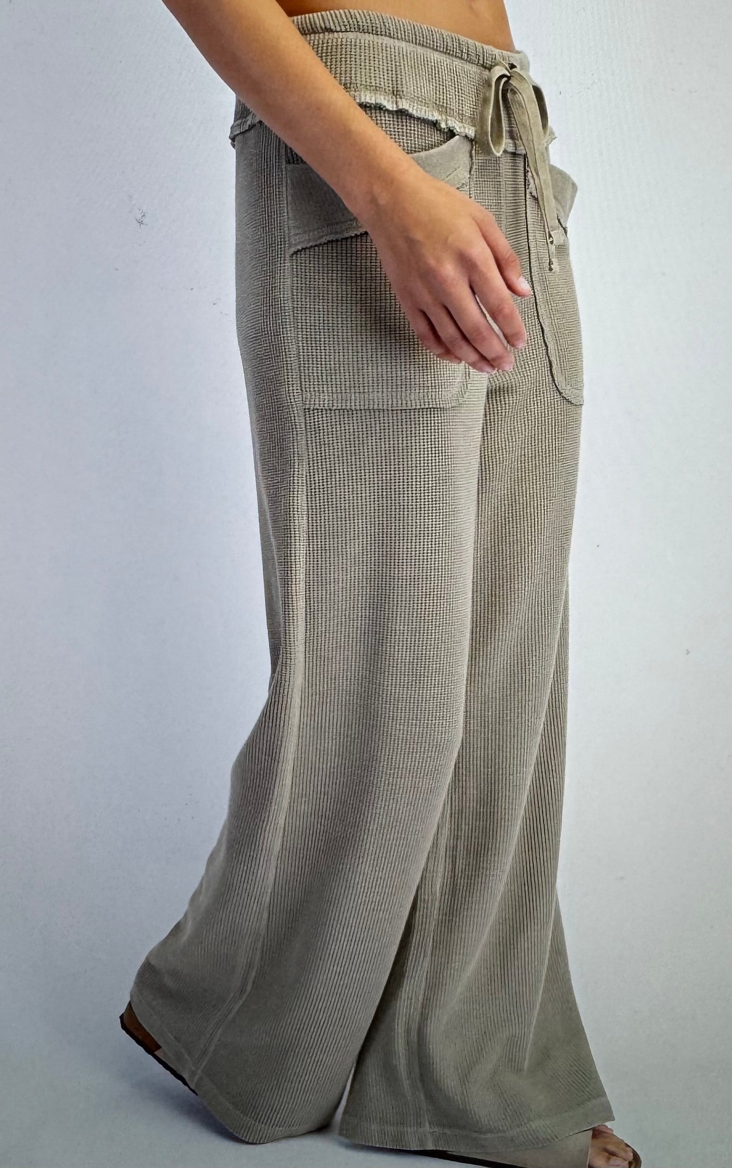 Mineral Washed Honeycomb Wide Leg Pants